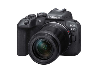 CANON EOS R10 + RF-S 18-150 mm f/3,5-6,3 IS STM
