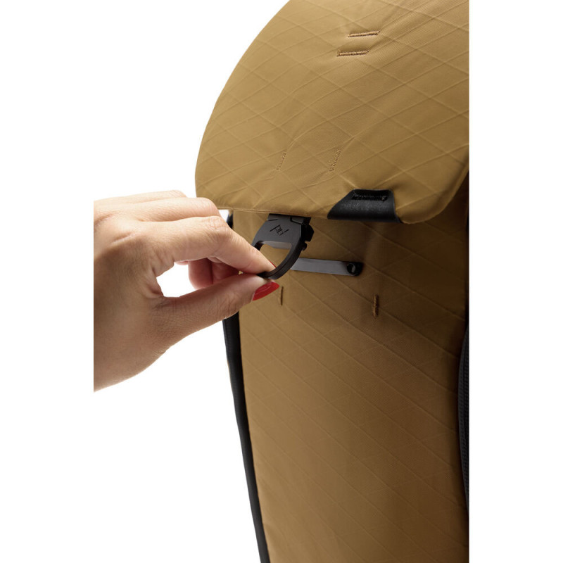 PEAK DESIGN EVERYDAYBACKPACK 30L V3 COYOTE