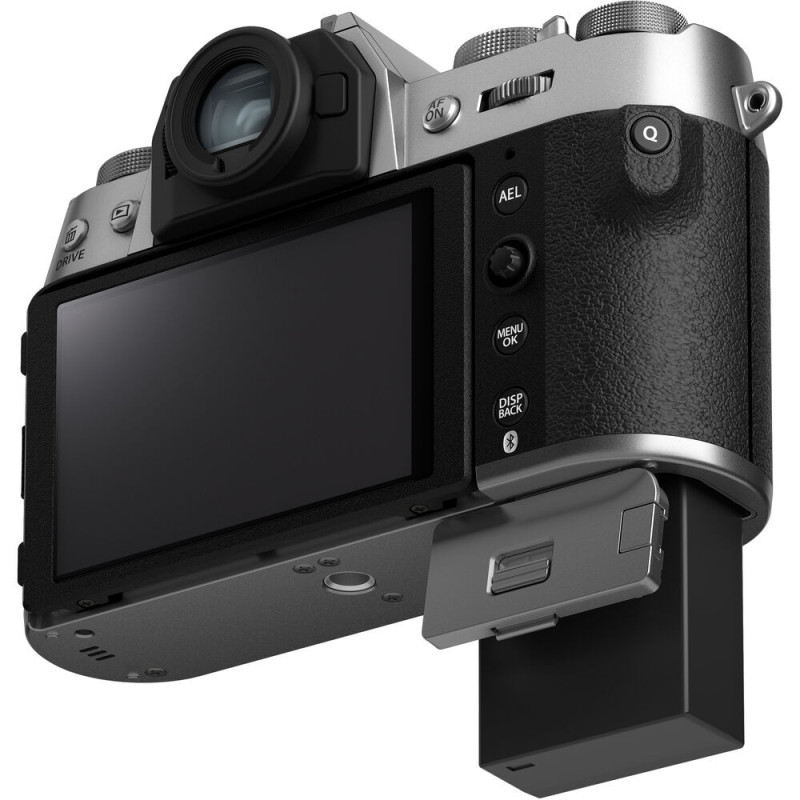 FUJIFILM X-T50 Silver + XF 16-50 mm f/2,8-4,8 R LM WR