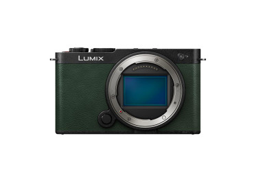 PANASONIC LUMIX DC-S9 Vert Boitier nu