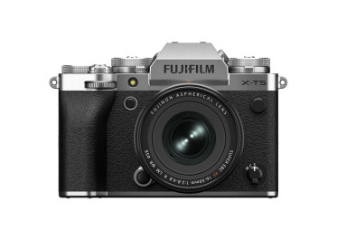 FUJIFILM X-T5 Silver + XF 16-50 mm f/2,8-4,8 R LM WR