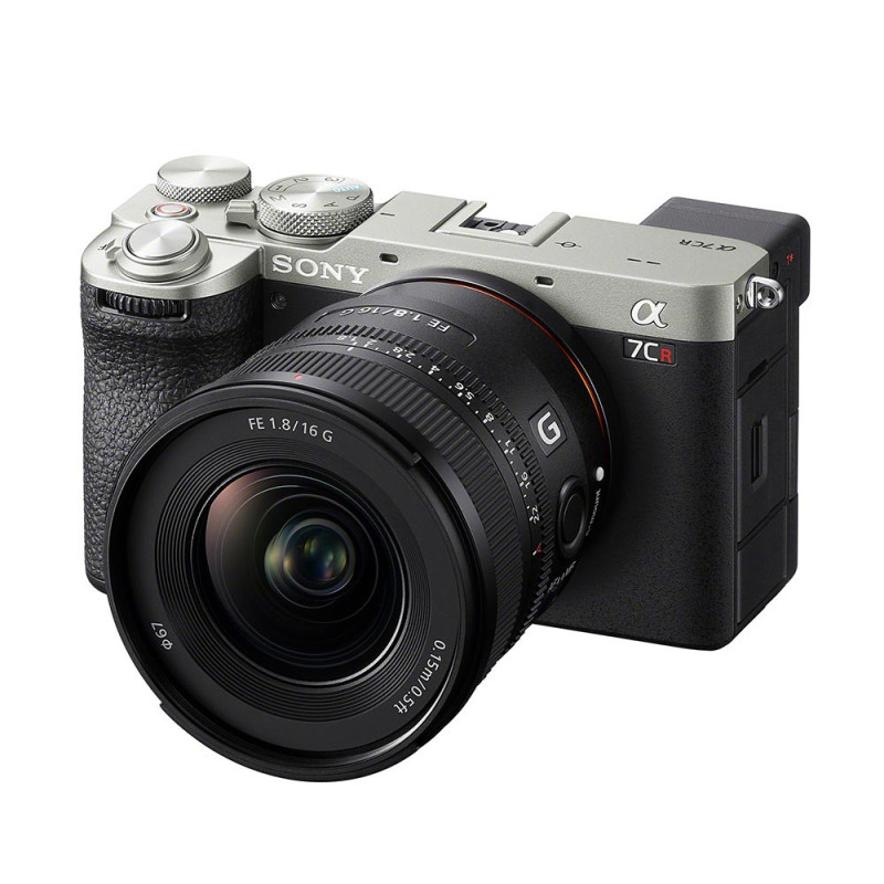 SONY FE 16 mm f/1,8  G