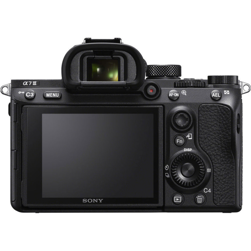 SONY ALPHA 7 III + FE 28-70 mm f/3,5-5,6 OSS + SD 64Go V30 + Extension de garantie +3 ans Sony