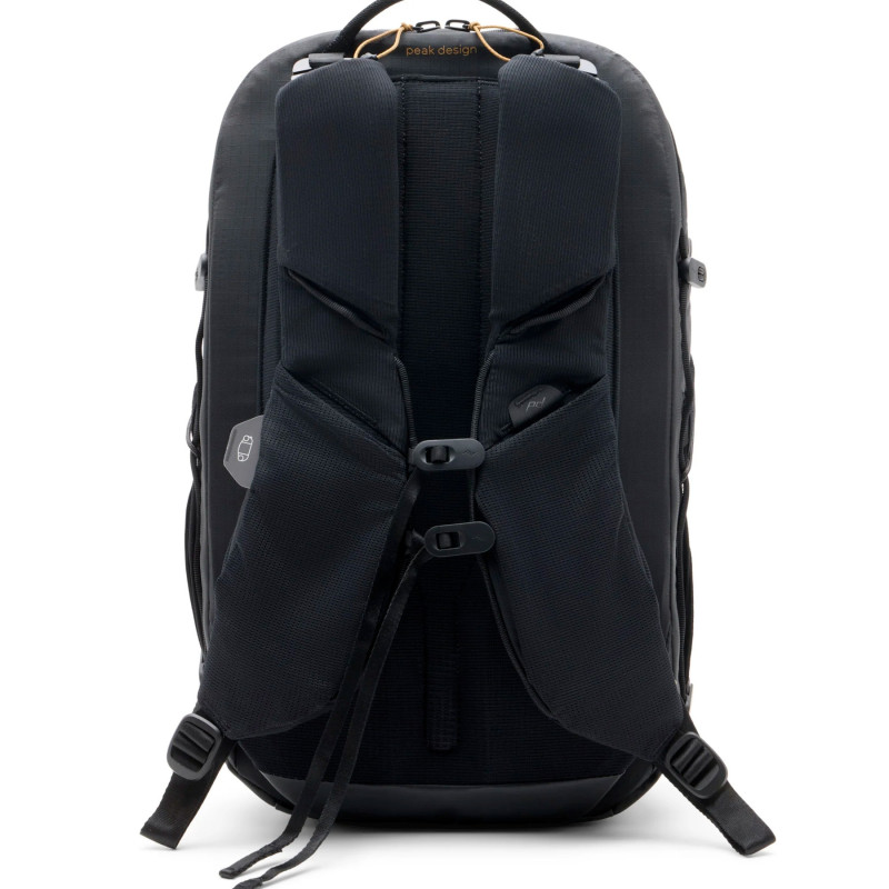 PEAK DESIGN OUTDOOR BACKPACK ZIP 18L BLACK