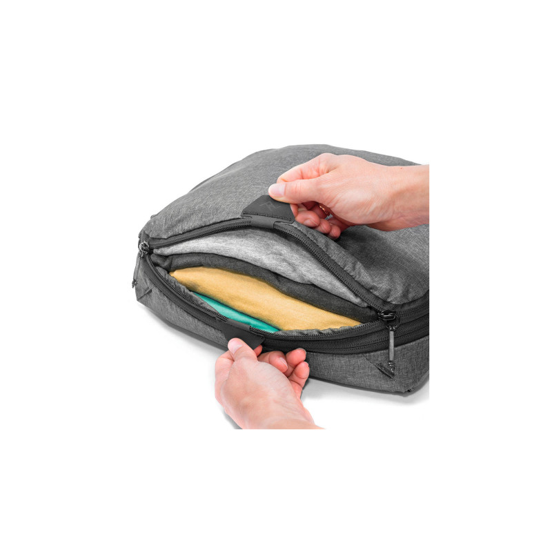 PEAK DESIGN PACKING CUBE MEDIUM V2 CHARCOAL