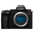 PANASONIC LUMIX DC-S5 II + L 20-60 mm f/3,5-5,6 S + L 85 mm f/1,8 + 2e batterie + Sandisk SD Extreme Pro 64GB