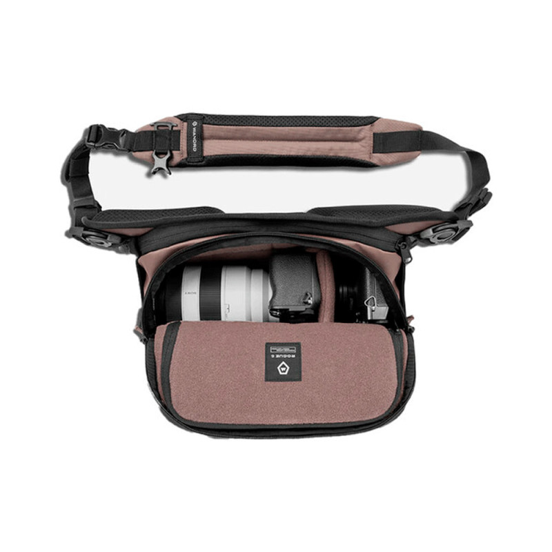 WANDRD ROGUE SLING 6L ATACAMA CLAY V2