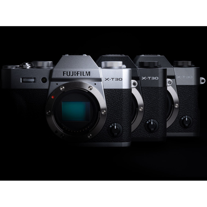 FUJIFILM X-T30 III Charcoal + XC 13-33 mm f/3,5-6,3 OIS