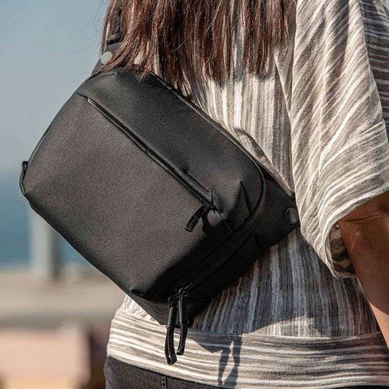 PEAK DESIGN EVERYDAY SLING 6L V3 BLACK