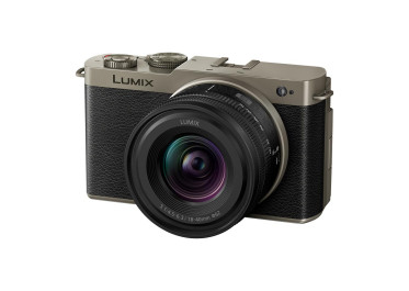 PANASONIC LUMIX DC-S9 Titanium | Edition spéciale