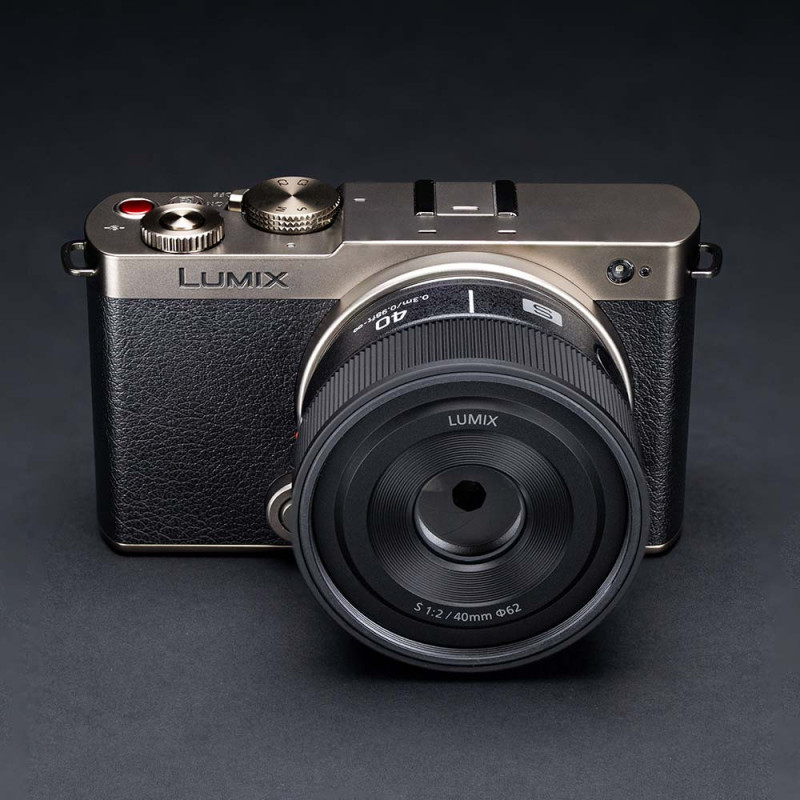 PANASONIC LUMIX DC-S9 Titanium | Edition spéciale