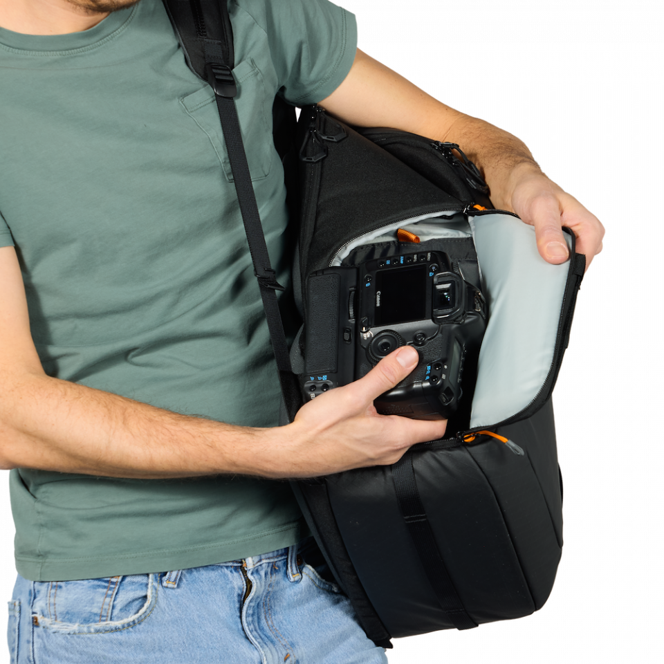 LOWEPRO FASTPACK BP450 AW IV BLACK