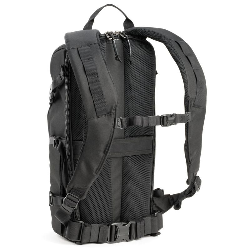 Sac à dos photo Think Tank DarkLight 14L noir avec panneau avant tactique MOLLE