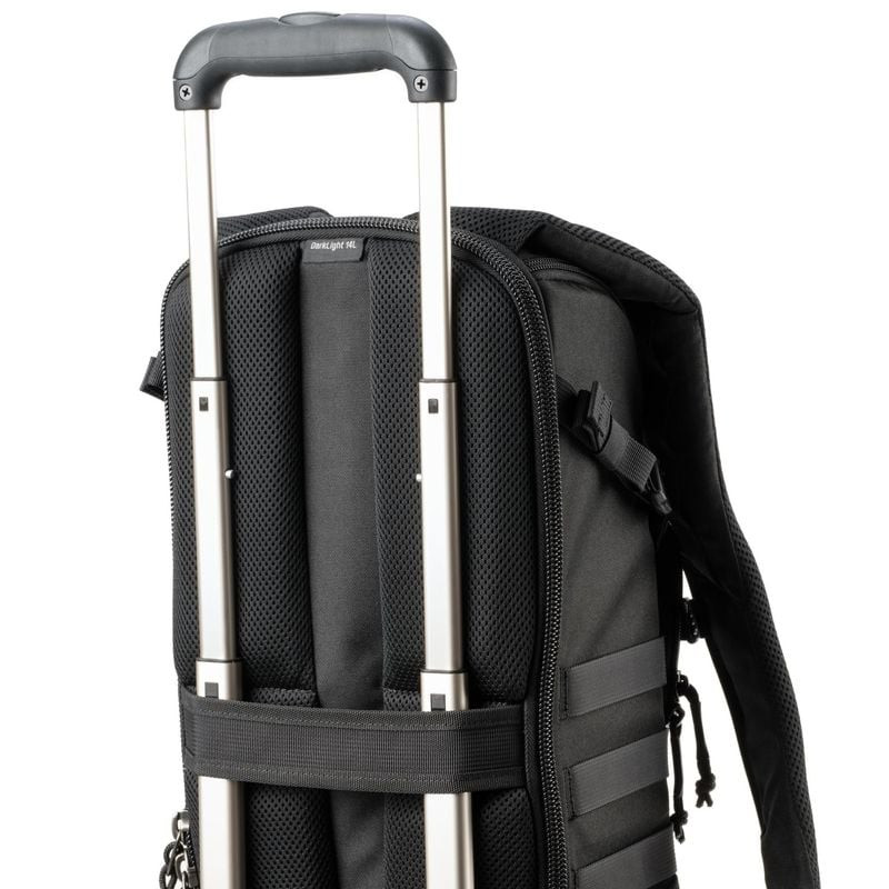THINK TANK DARKLIGHT BACKPACK 14L BLACK