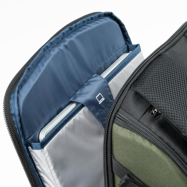DarkLight 20L Think Tank : Sac robuste et polyvalent en Montane Green