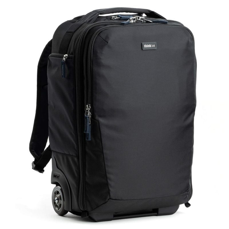 Packshot du sac à roulettes THINK TANK AIRPORT ESSENTIALS ROLLING BACKPACK