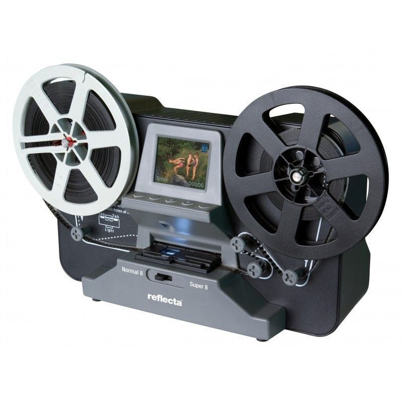 Vue de face du scanner Super 8 Reflecta 1353396 avec écran intégré et fente pour film.