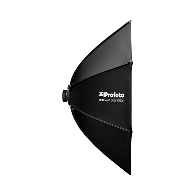 Gros plan du Profoto 1392516 Softbox 5' Octa sans diffuseur, révélant l'intérieur argenté et le méca