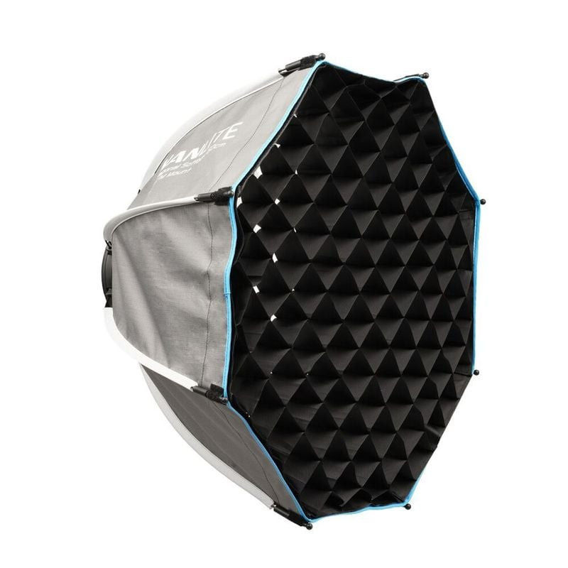 Softbox Nanlite SB-FMM-O-60 en angle latéral montrant le mécanisme de déverrouillage rapide