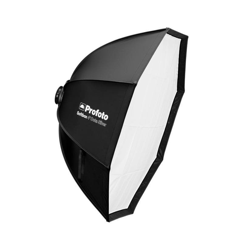 Softbox Profoto 4' Octa avec kit diffuseur, installée en studio pour un éclairage doux lors d'une sé