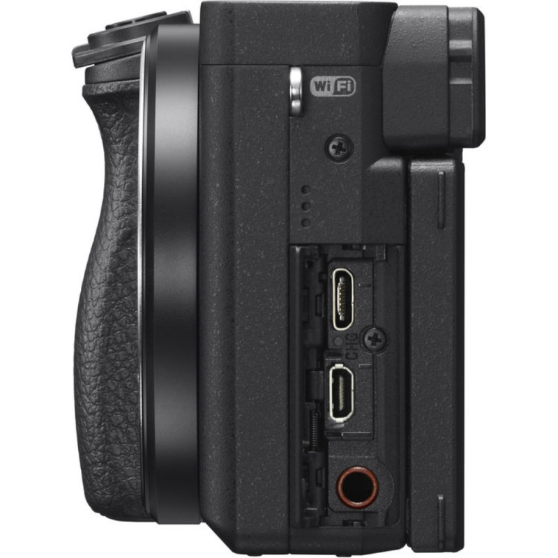 SONY ALPHA 6400 + E 18-135 mm f/3,5-5,6 OSS + Housse LCS-AMB