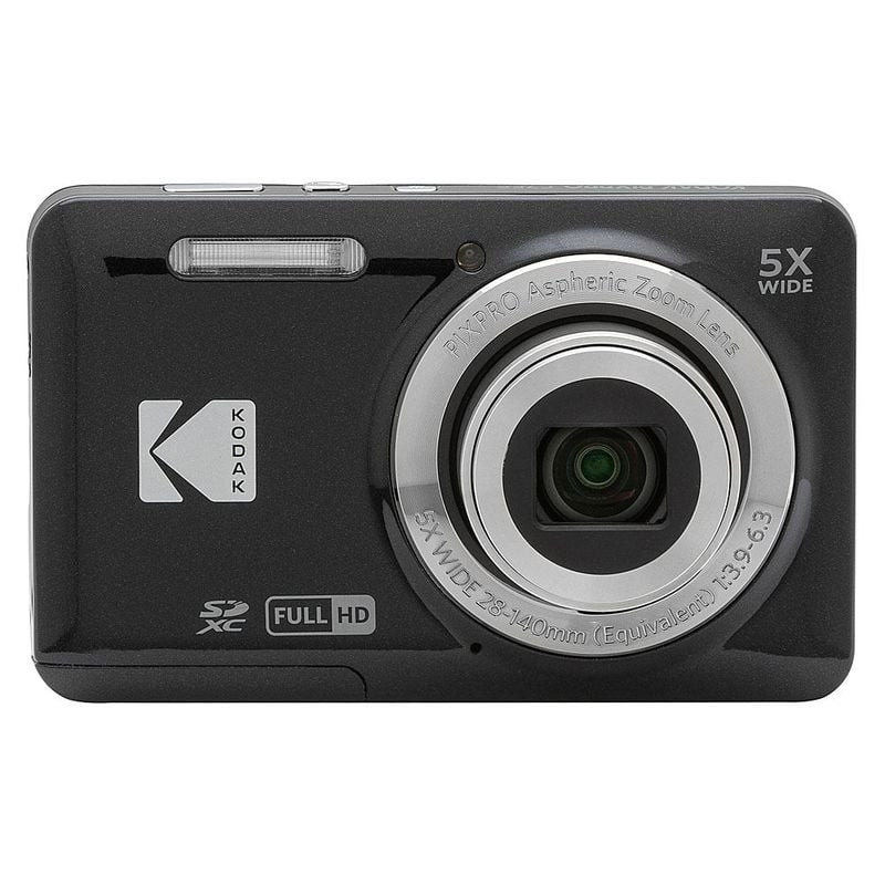 Vue de face de l'appareil photo numérique noir Kodak PIXPRO FZ55 avec objectif zoom grand-angle 5x, 