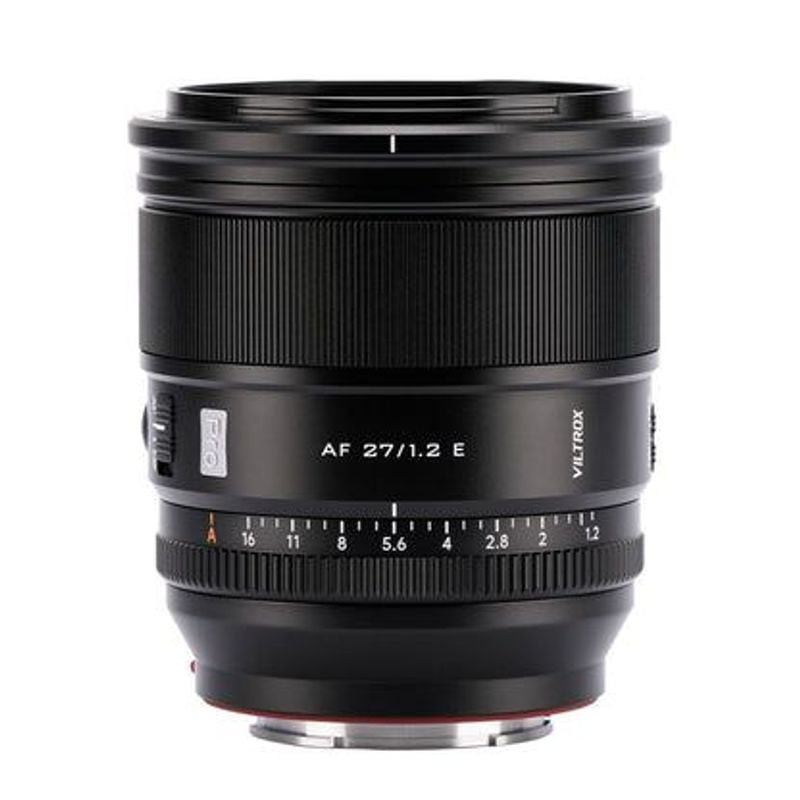Packshot de l'objectif VILTROX AF 27mm f/1,2 PRO Monture Sony E APS-C, vue produit.