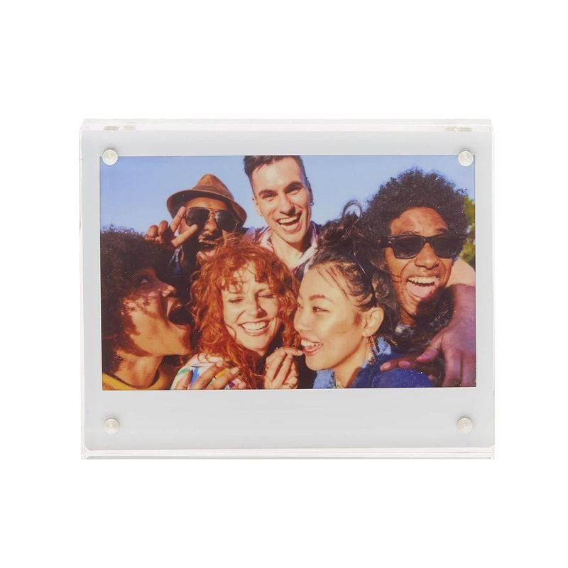 Cadre acrylique transparent Fujifilm Instax Square avec photo de groupe, vue de face et quatre aiman