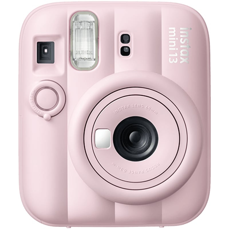 Vue de face de l'appareil photo instantané Fujifilm instax mini 13 rose avec objectif, flash et miro