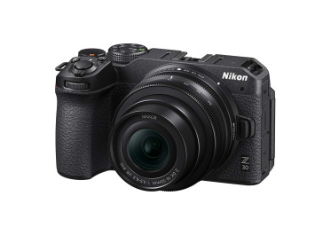 NIKON Z30 + 16-50 mm f/3,5-6,3 VR