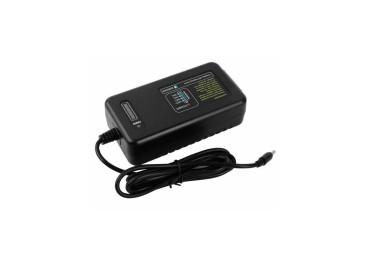GODOX C26 CHARGEUR POUR FLASH AD600PRO
