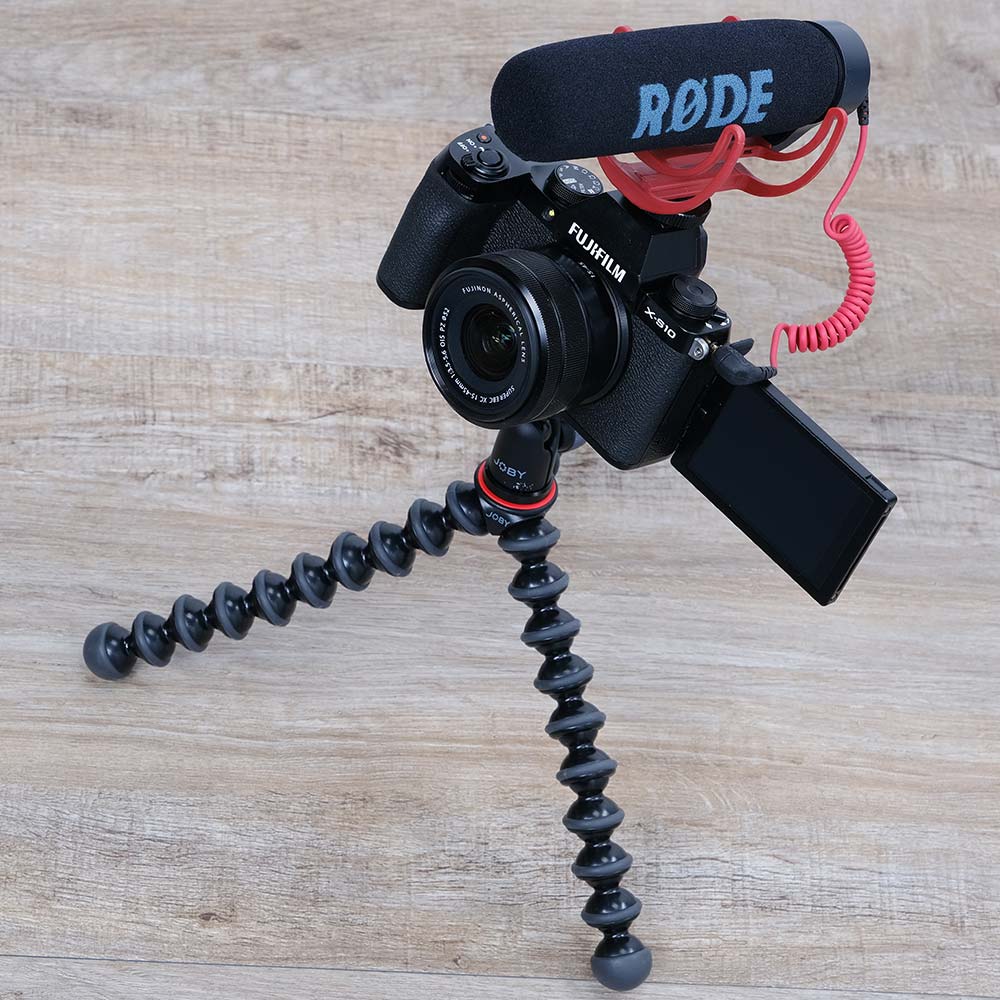 FUJIFILM X-S10 Noir + 15-45/3,5-5,6 Vlogger Kit (Rode VideoMic Go