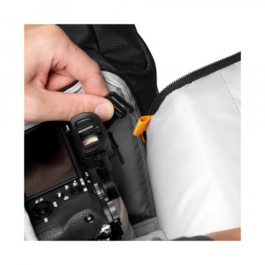 lowepro-camera-backpack-lowepro-fastpack-bp-250-aw-iii-5