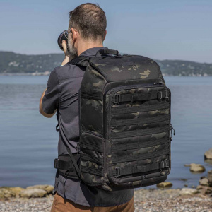 tenba-axis-v2-32l-backpack-sac-dos-multicam-noir4
