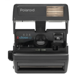 polaroid-600-camera-80s-style-square-noir